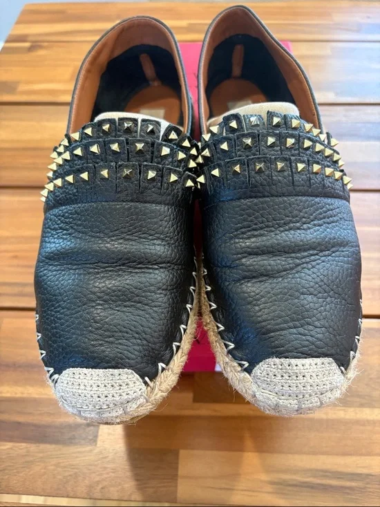 Valentino Garavani Black Studded Leather Espadrilles 40 / 9 Womens - Picture 2 of 6